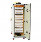 Med klekkeskuffer thumbnail